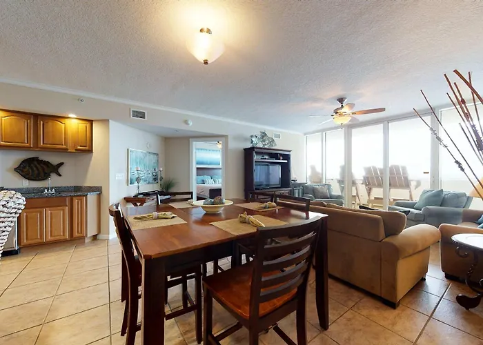 Holiday home Close To The Colonnades Stellar Gulf-front Gem Pool Sauna Gym