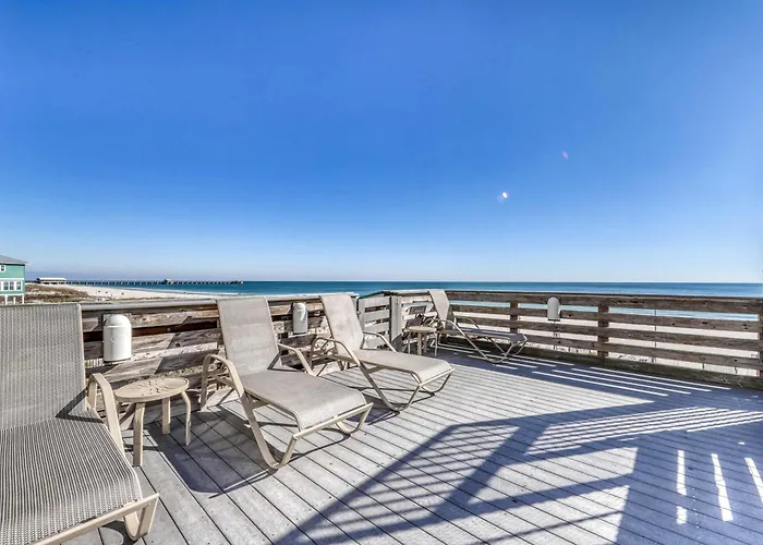 Close To The Colonnades Stellar Gulf-front Gem Pool Sauna Gym Holiday home Gulf Shores